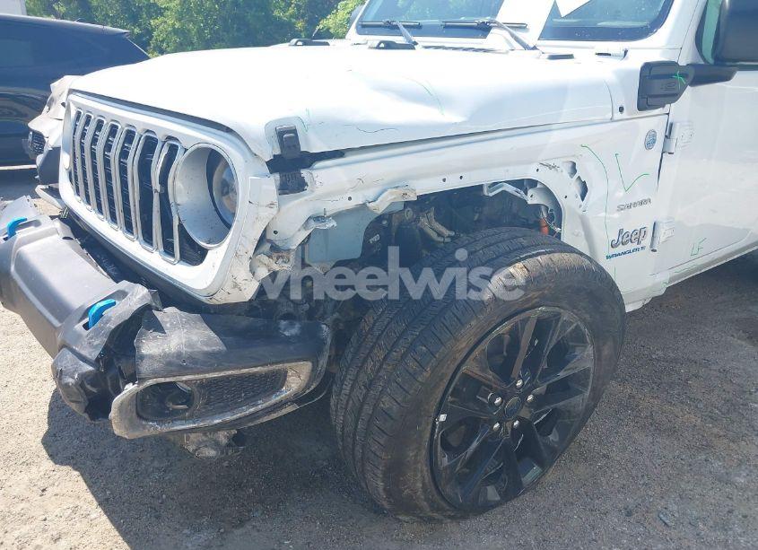 Photo 6 of 2024 Jeep Wrangler 4XE SAHARA 4XE (VIN 1C4RJXP60RW292413)