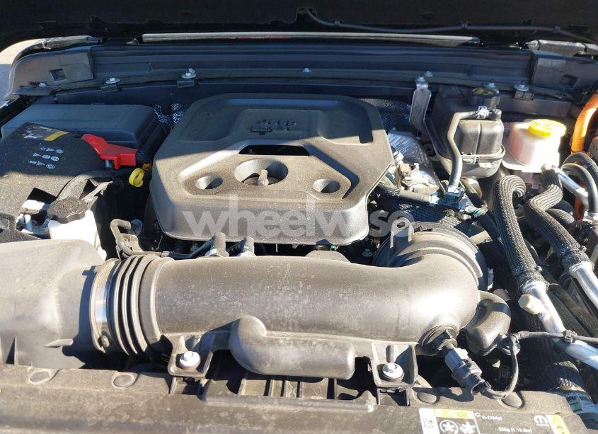 Photo 10 of 2024 Jeep Wrangler 4XE SAHARA 4XE (VIN 1C4RJXP61RW130192)