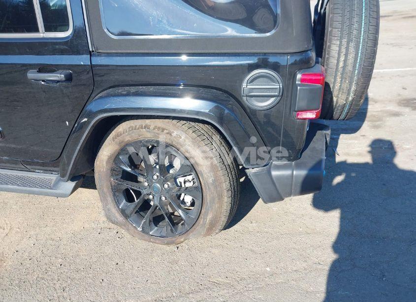 Photo 17 of 2024 Jeep Wrangler 4XE SAHARA 4XE (VIN 1C4RJXP61RW130192)