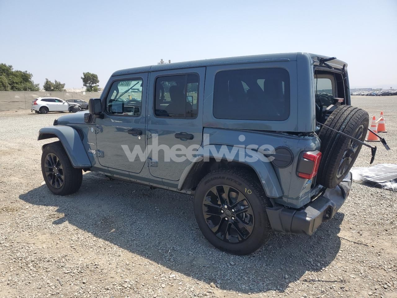 Photo 2 of 2024 JEEP WRANGLER SAHARA 4XE (VIN 1C4RJXP62RW228115)
