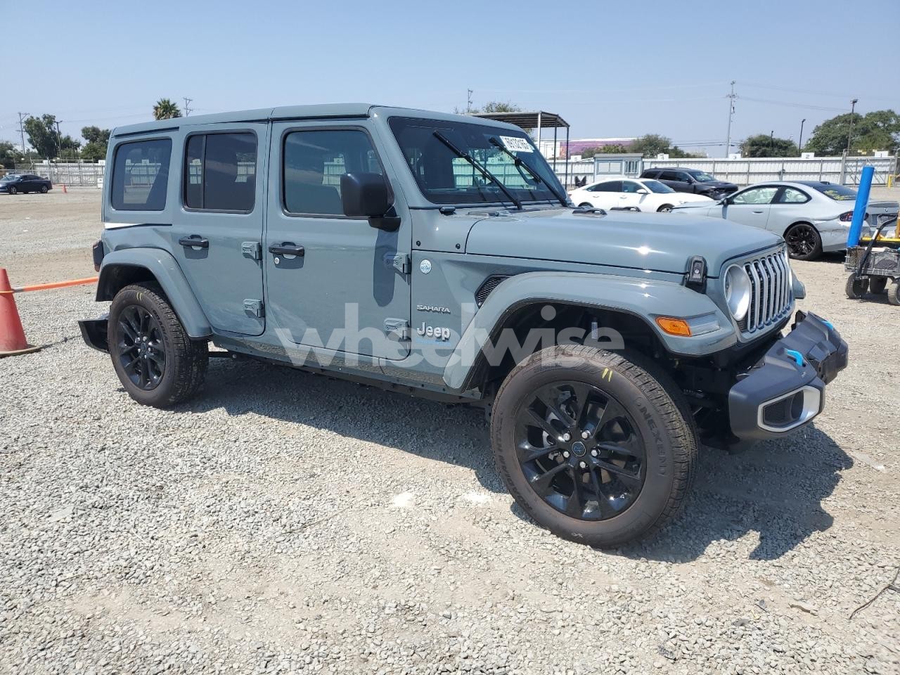 Photo 4 of 2024 JEEP WRANGLER SAHARA 4XE (VIN 1C4RJXP62RW228115)