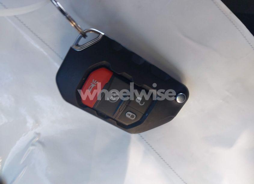 Photo 11 of 2024 Jeep Wrangler 4XE SAHARA 4XE (VIN 1C4RJXP63RW192404)