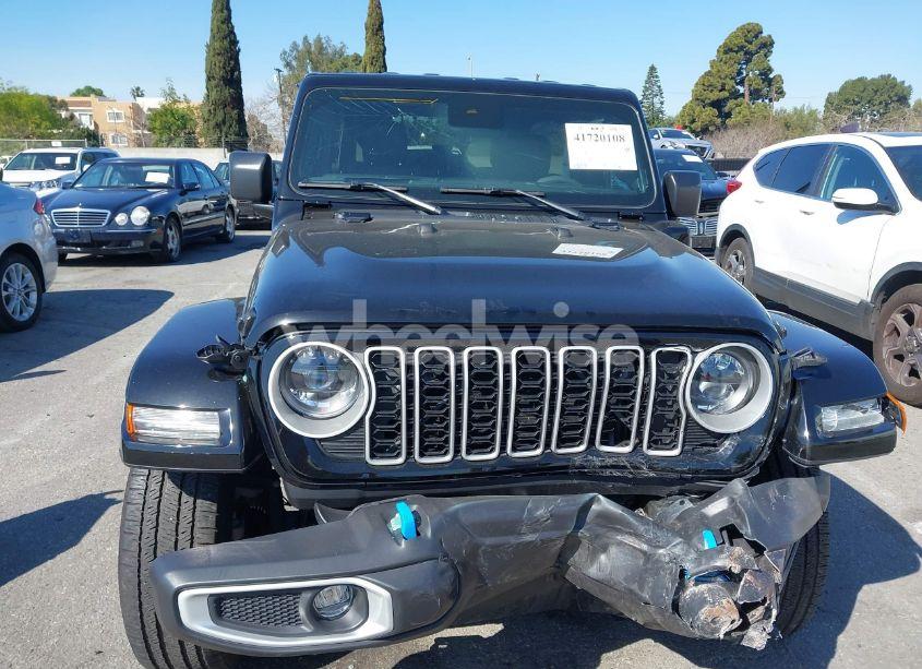 Photo 12 of 2024 Jeep Wrangler 4XE SAHARA 4XE (VIN 1C4RJXP63RW192404)