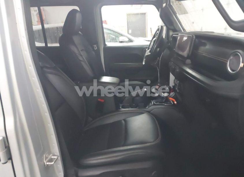 Photo 5 of 2024 Jeep Wrangler 4XE SAHARA 4XE (VIN 1C4RJXP63RW202929)