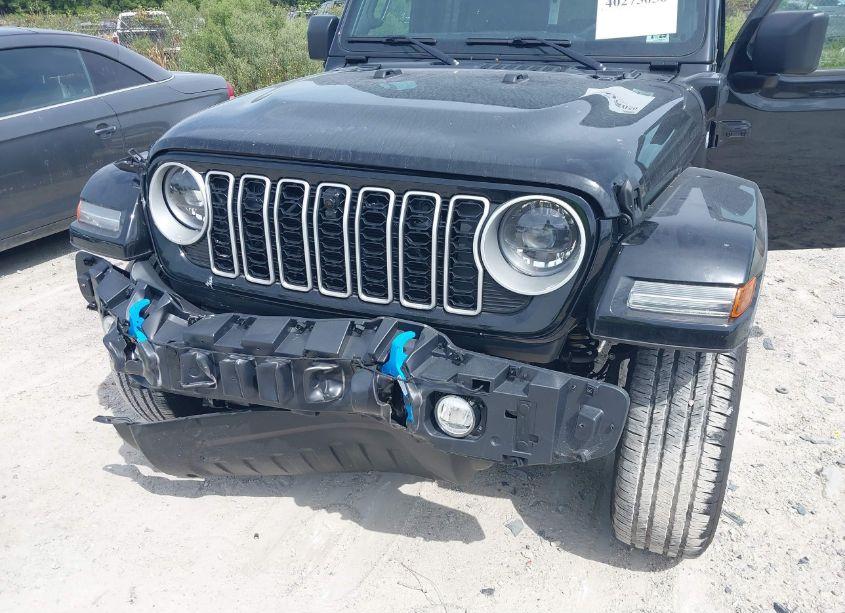 Photo 6 of 2024 Jeep Wrangler 4XE SAHARA 4XE (VIN 1C4RJXP64RW189351)