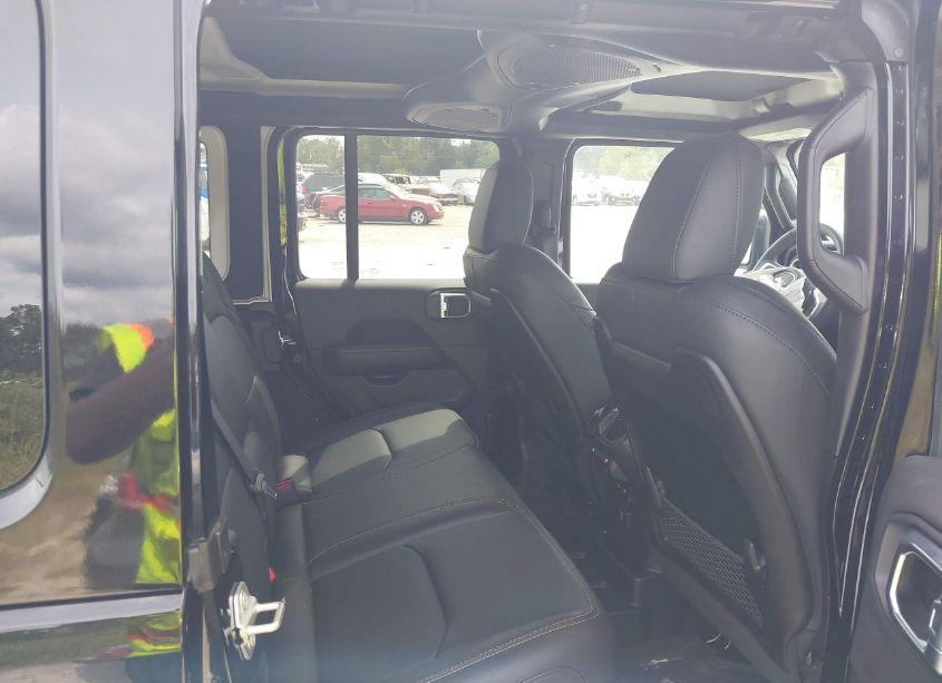 Photo 8 of 2024 Jeep Wrangler 4XE SAHARA 4XE (VIN 1C4RJXP64RW189351)