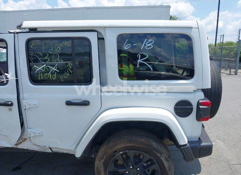 Photo 18 of 2024 Jeep Wrangler 4XE SAHARA 4XE (VIN 1C4RJXP64RW270463)