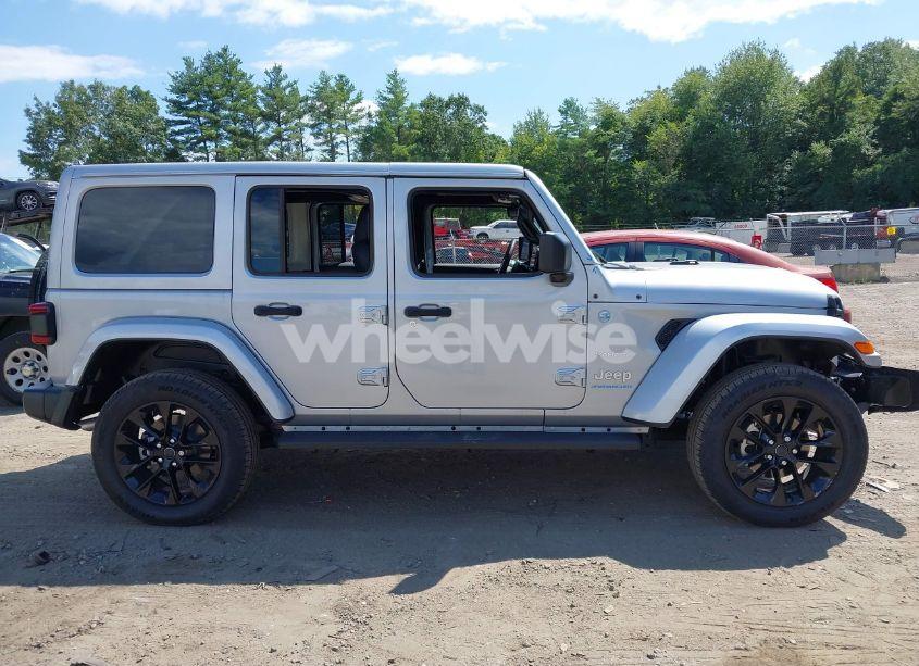 Photo 14 of 2024 Jeep Wrangler 4XE SAHARA 4XE (VIN 1C4RJXP65RW203595)