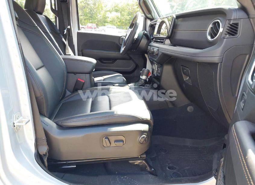 Photo 5 of 2024 Jeep Wrangler 4XE SAHARA 4XE (VIN 1C4RJXP65RW203595)