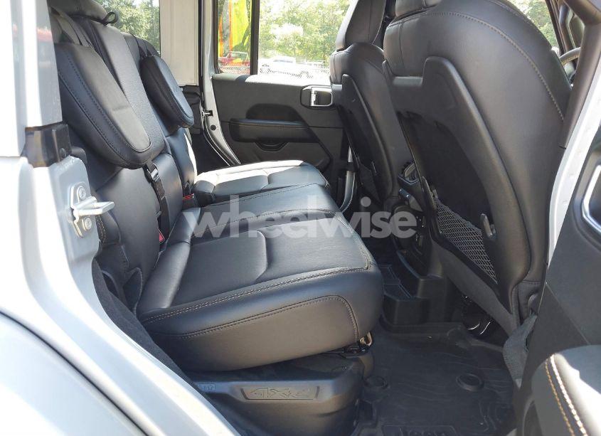 Photo 8 of 2024 Jeep Wrangler 4XE SAHARA 4XE (VIN 1C4RJXP65RW203595)