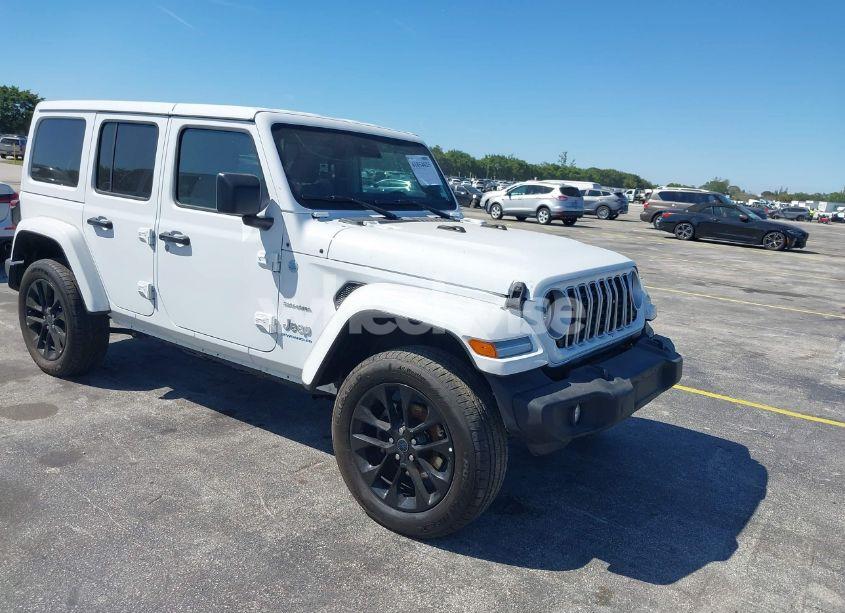 2024 Jeep Wrangler 4XE SAHARA 4XE (VIN 1C4RJXP66RW225900) main photo