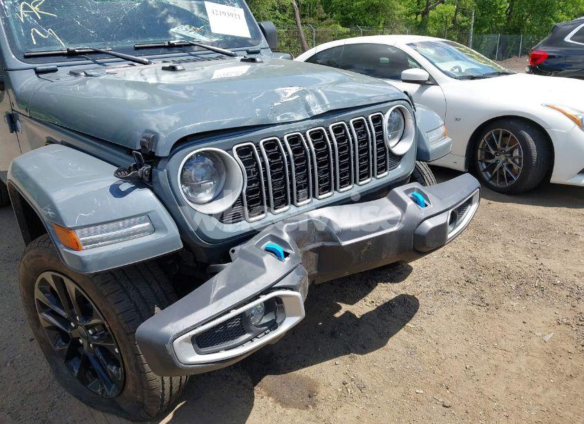 Photo 6 of 2024 Jeep Wrangler 4XE SAHARA 4XE (VIN 1C4RJXP68RW270112)