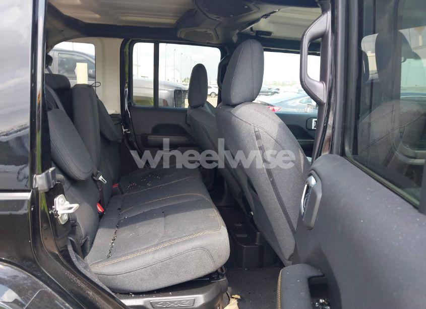 Photo 8 of 2024 Jeep Wrangler 4XE SAHARA 4XE (VIN 1C4RJXP68RW292546)