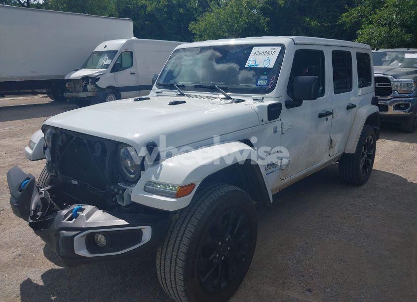 Photo 2 of 2024 Jeep Wrangler 4XE SAHARA 4XE (VIN 1C4RJXP69RW224868)