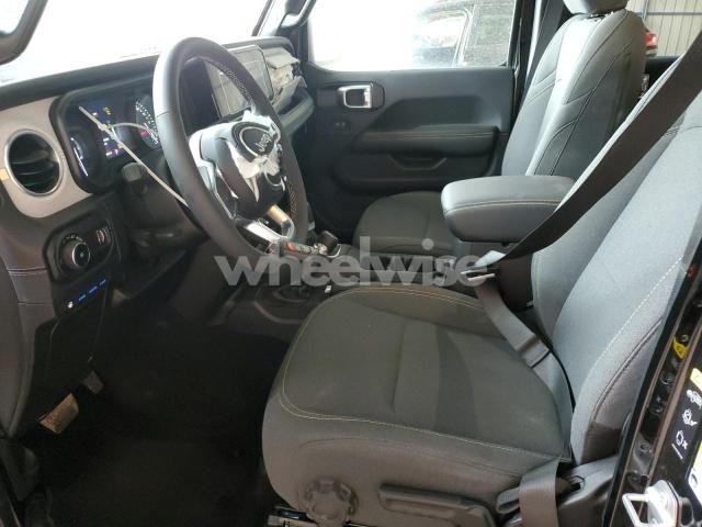 Photo 8 of 2025 JEEP WRANGLER SAHARA 4XE N/A (VIN 1C4RJXP6XSW578341)
