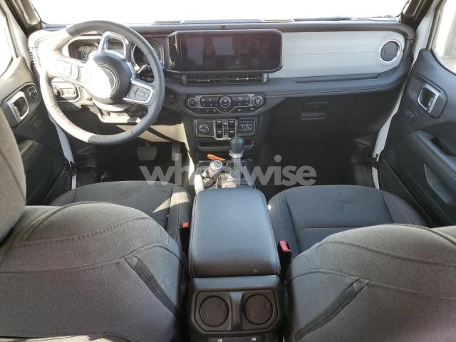 Photo 4 of 2025 JEEP WRANGLER SAHARA 4XE N/A (VIN 1C4RJXP6XSW579389)