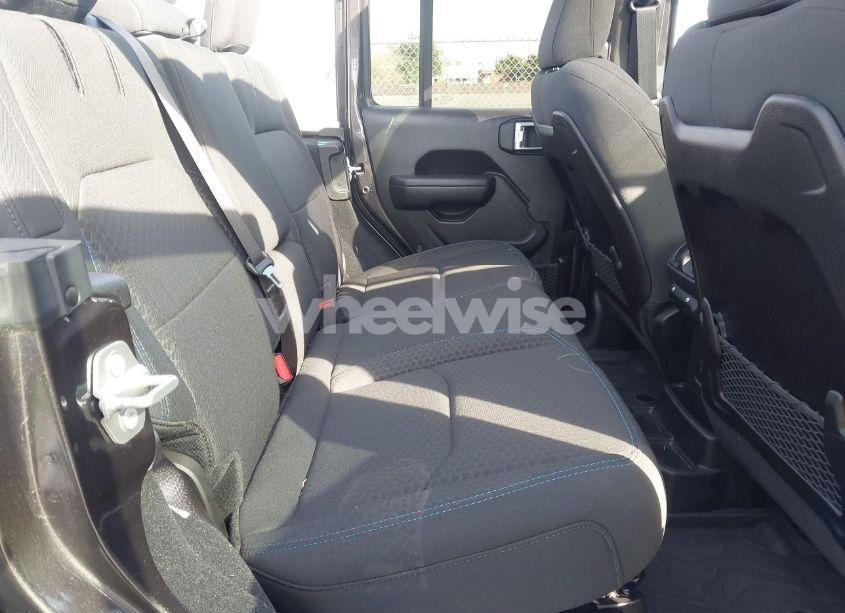 Photo 8 of 2024 Jeep Wrangler 4XE RUBICON 4XE (VIN 1C4RJXR60RW279691)