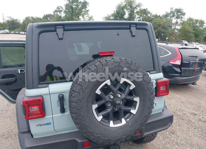 Photo 16 of 2024 Jeep Wrangler 4XE RUBICON 4XE (VIN 1C4RJXR62RW199003)