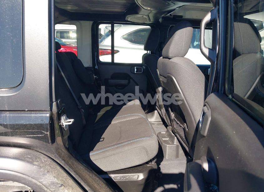 Photo 8 of 2024 Jeep Wrangler 4XE RUBICON 4XE (VIN 1C4RJXR65RW241101)