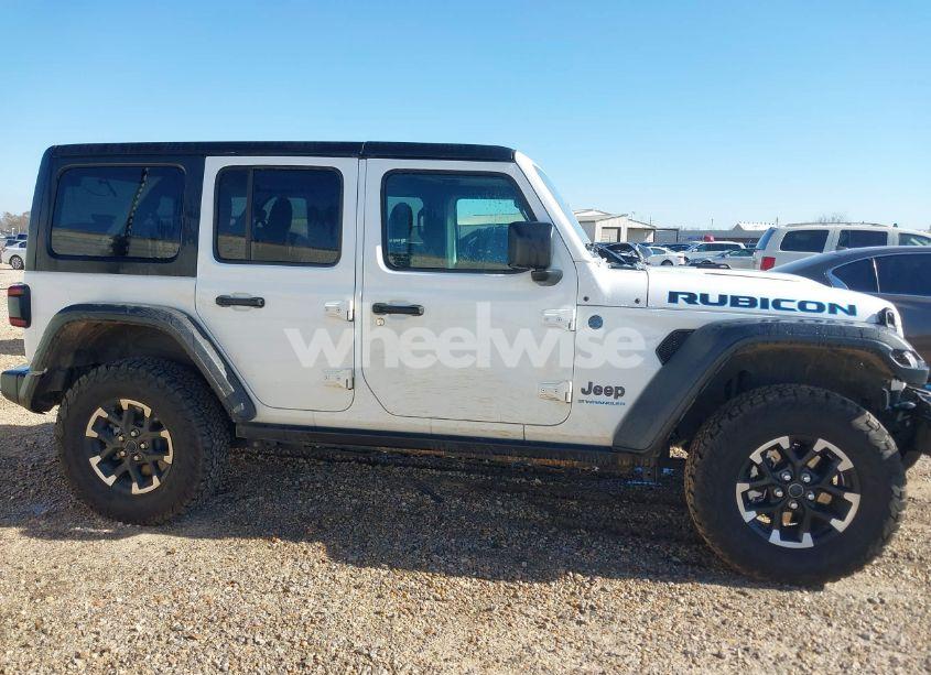 Photo 13 of 2024 Jeep Wrangler 4XE RUBICON 4XE (VIN 1C4RJXR68RW269779)