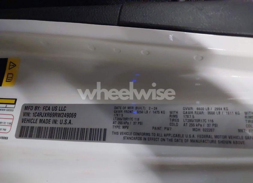 Photo 9 of 2024 Jeep Wrangler 4XE RUBICON 4XE (VIN 1C4RJXR69RW249069)