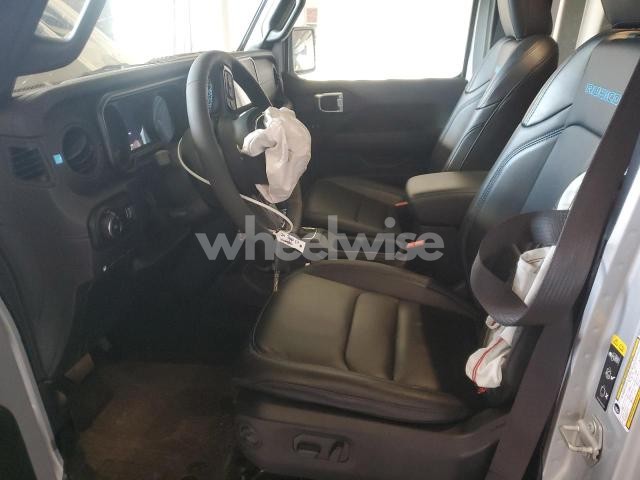 Photo 10 of 2024 JEEP WRANGLER RUBICON 4XE (VIN 1C4RJXR6XRW167996)