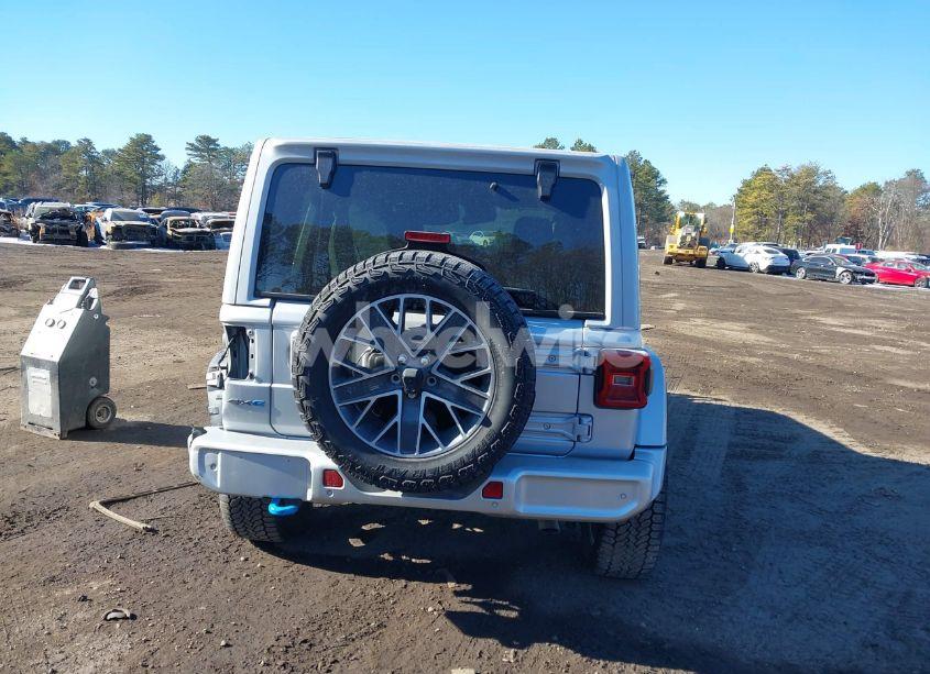 Photo 16 of 2024 Jeep Wrangler 4XE SUMMIT 4XE (VIN 1C4RJXU65RW161966)