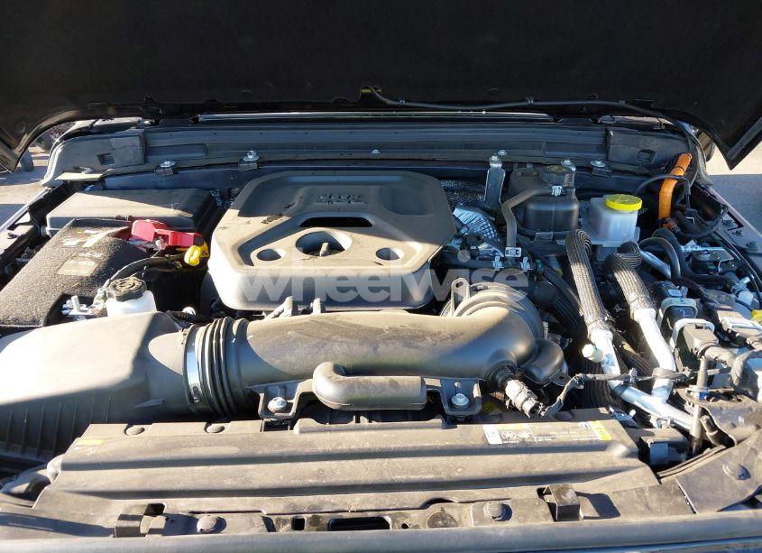 Photo 10 of 2024 Jeep Wrangler 4XE SUMMIT 4XE (VIN 1C4RJXU66RW163211)