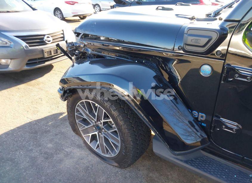 Photo 6 of 2024 Jeep Wrangler 4XE SUMMIT 4XE (VIN 1C4RJXU66RW163211)