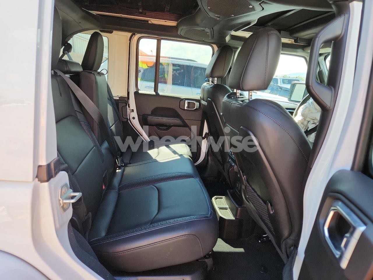 Photo 11 of 2024 JEEP WRANGLER HIGH ALTITUDE 4XE (VIN 1C4RJXU66RW193728)