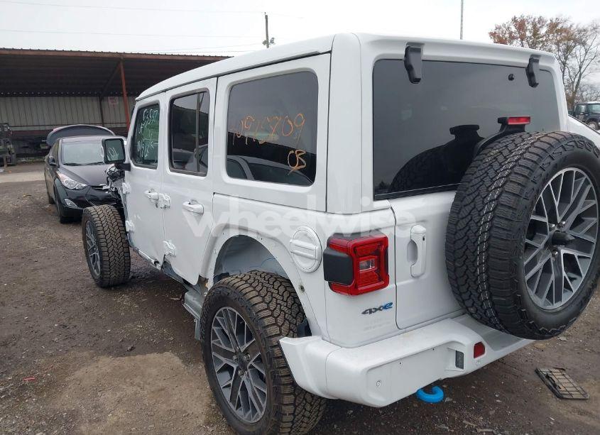 Photo 3 of 2024 Jeep Wrangler 4XE SUMMIT 4XE (VIN 1C4RJXU66RW198833)