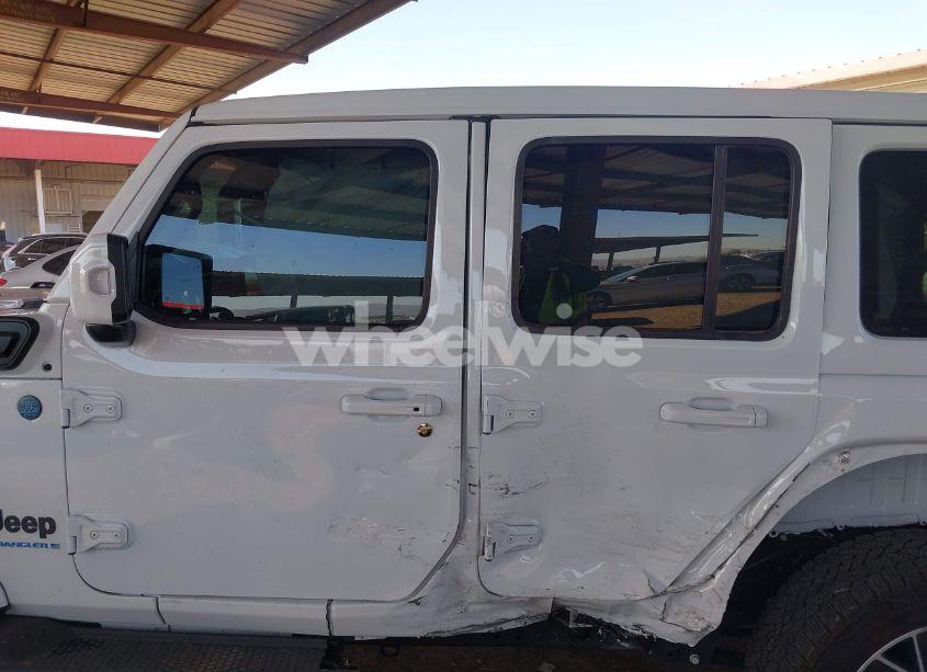 Photo 15 of 2024 Jeep Wrangler 4XE SUMMIT 4XE (VIN 1C4RJXU67RW316730)