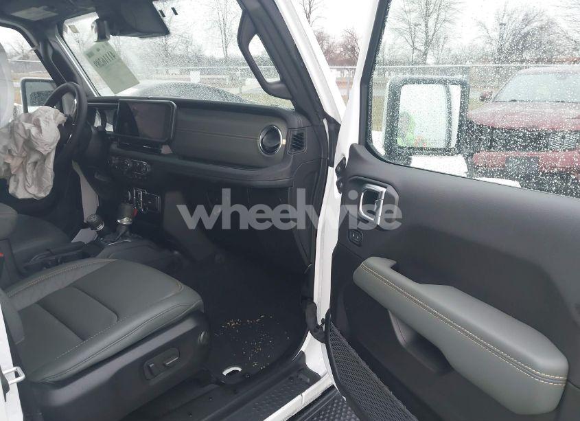 Photo 5 of 2024 Jeep Wrangler 4XE SUMMIT 4XE (VIN 1C4RJXU6XRW209302)