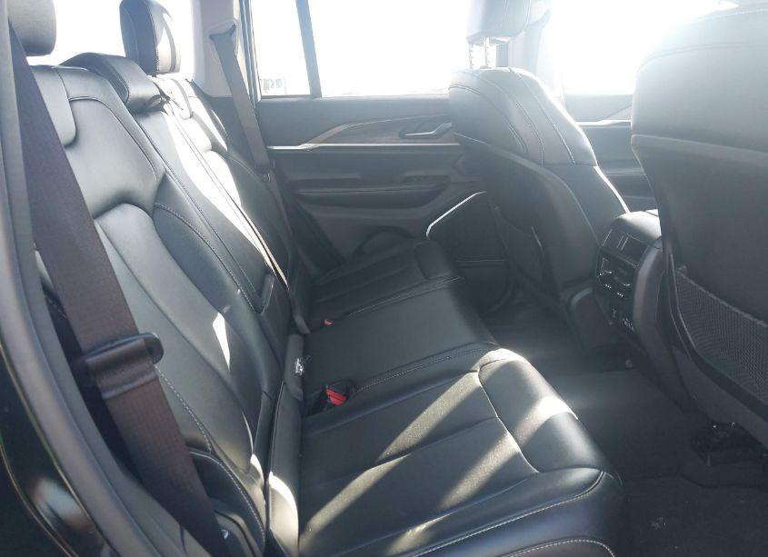 Photo 8 of 2023 Jeep Grand CHEROKEE 4XE (VIN 1C4RJYB60PC626158)