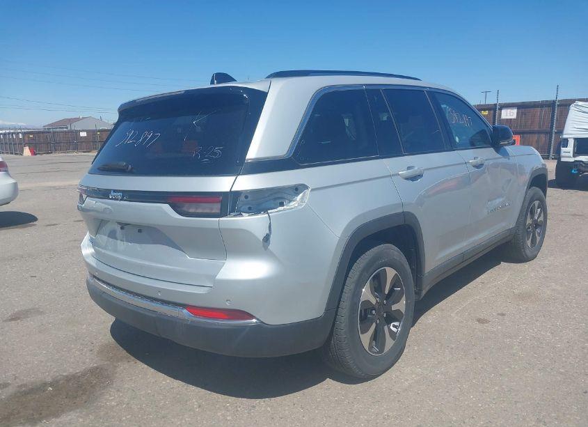 Photo 4 of 2023 Jeep Grand CHEROKEE 4XE (VIN 1C4RJYB60PC628637)
