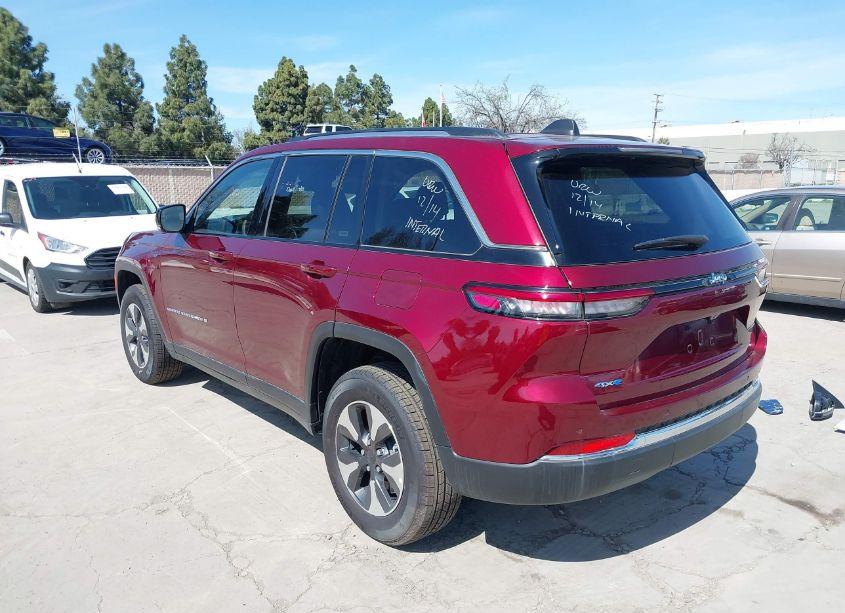 Photo 3 of 2023 Jeep Grand CHEROKEE 4XE (VIN 1C4RJYB60PC633711)