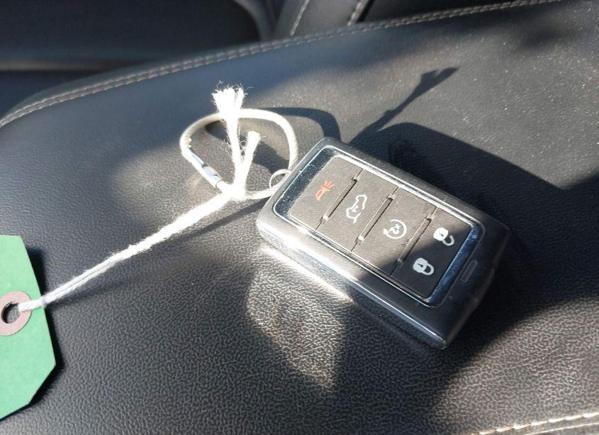 Photo 11 of 2024 Jeep Grand CHEROKEE 4XE (VIN 1C4RJYB60R8516751)