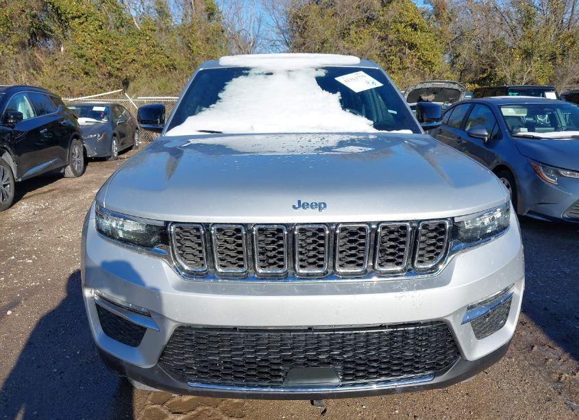 Photo 12 of 2024 Jeep Grand CHEROKEE 4XE (VIN 1C4RJYB60R8516751)