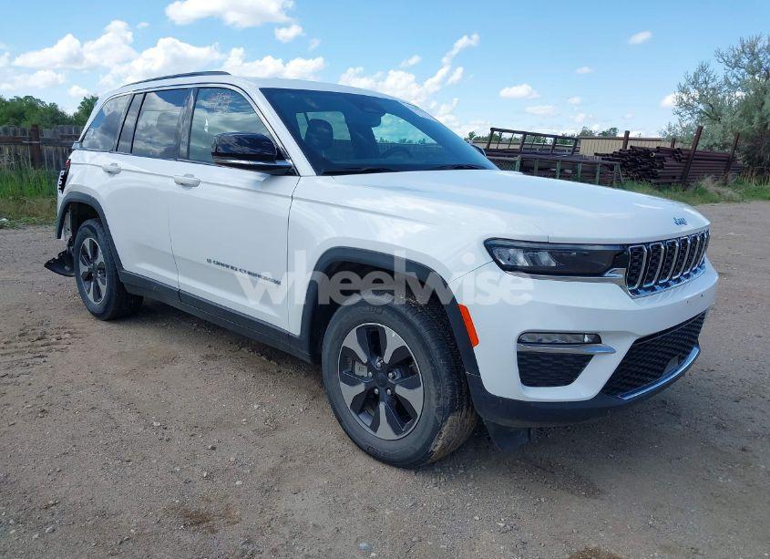 2024 Jeep Grand CHEROKEE 4XE (VIN 1C4RJYB60RC120171) main photo