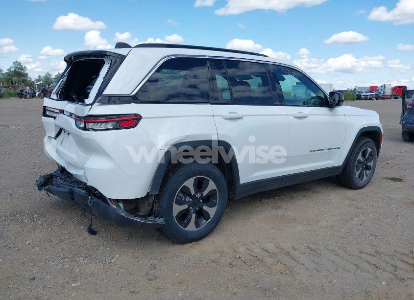 Photo 4 of 2024 Jeep Grand CHEROKEE 4XE (VIN 1C4RJYB60RC120171)