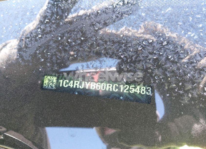 Photo 9 of 2024 Jeep Grand CHEROKEE 4XE (VIN 1C4RJYB60RC125483)