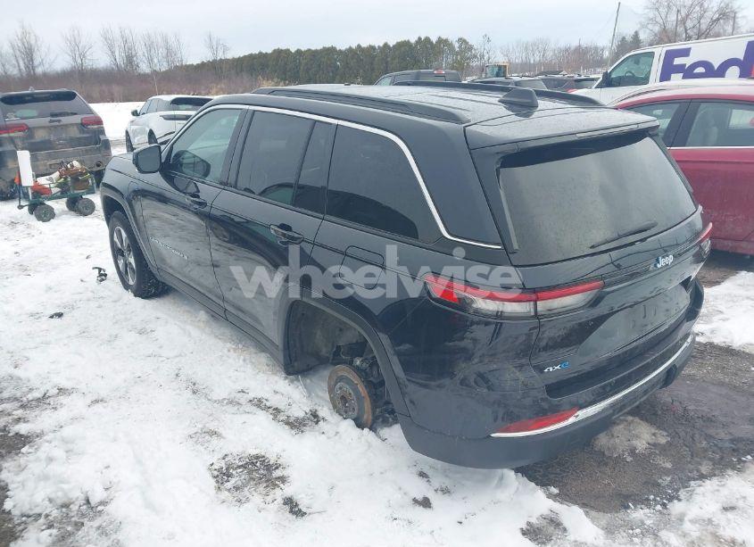 Photo 3 of 2024 Jeep Grand CHEROKEE 4XE (VIN 1C4RJYB60RC129579)