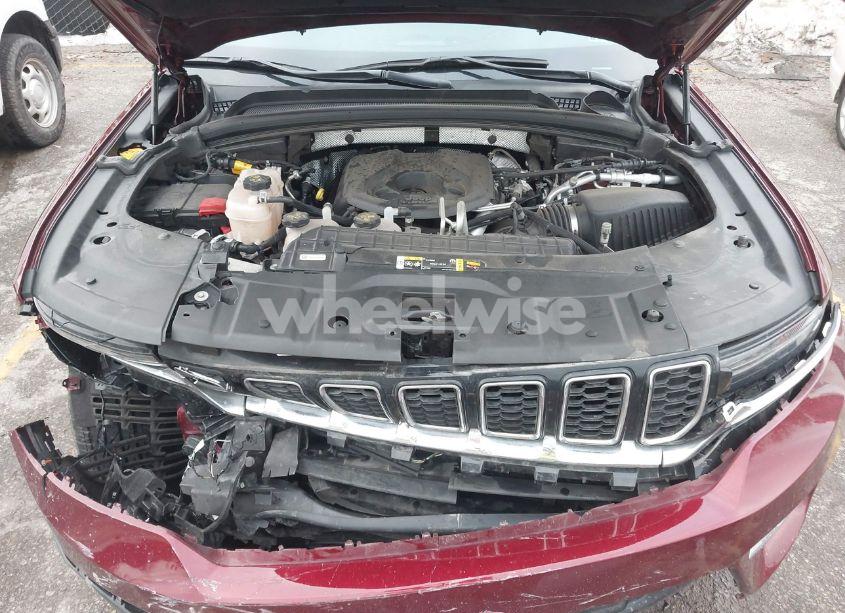 Photo 10 of 2024 Jeep Grand CHEROKEE 4XE (VIN 1C4RJYB60RC710760)