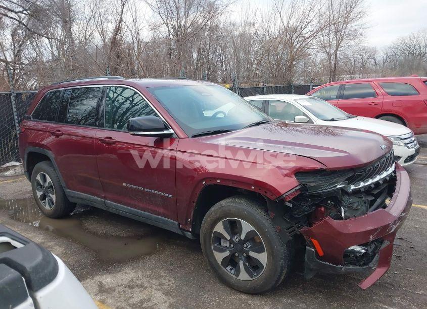Photo 12 of 2024 Jeep Grand CHEROKEE 4XE (VIN 1C4RJYB60RC710760)