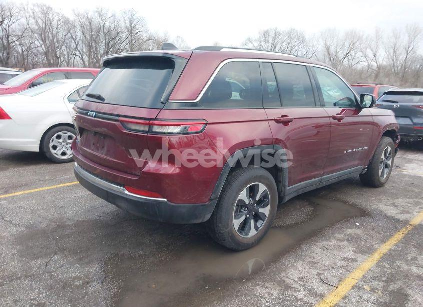 Photo 4 of 2024 Jeep Grand CHEROKEE 4XE (VIN 1C4RJYB60RC710760)