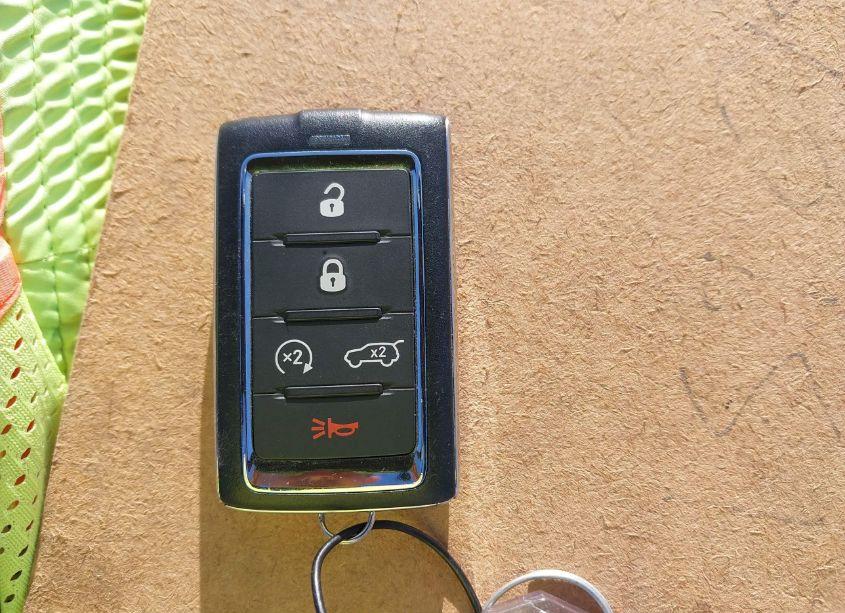 Photo 11 of 2023 Jeep Grand CHEROKEE 4XE (VIN 1C4RJYB61PC623916)