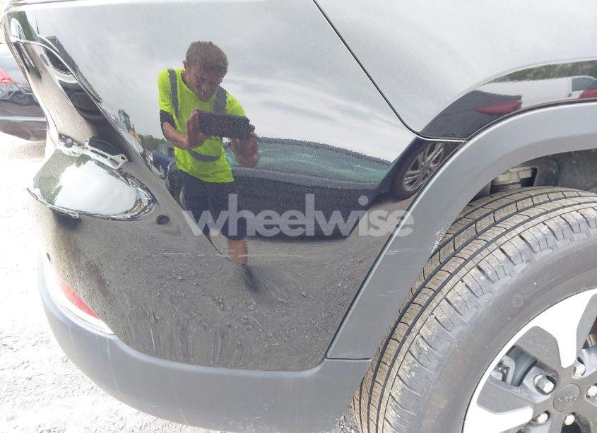 Photo 17 of 2024 Jeep Grand CHEROKEE 4XE (VIN 1C4RJYB61R8521215)