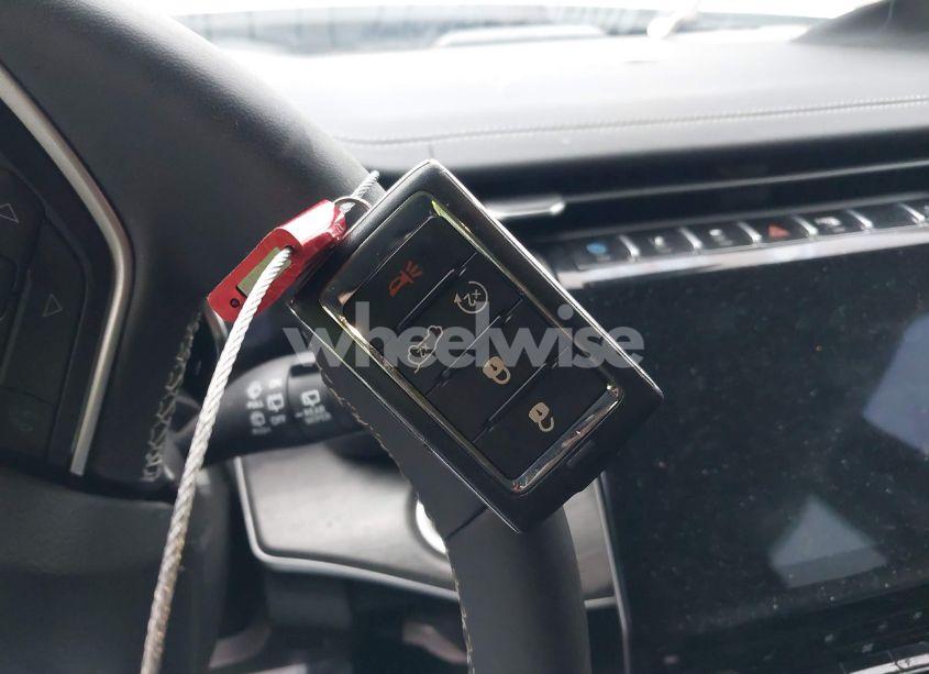 Photo 11 of 2022 Jeep Grand CHEROKEE 4XE LIMITED 4X4 (VIN 1C4RJYB62N8758970)