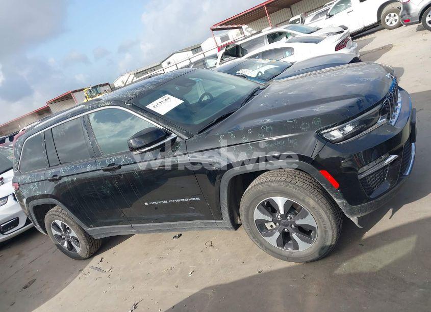 Photo 13 of 2024 Jeep Grand CHEROKEE 4XE (VIN 1C4RJYB62RC720626)