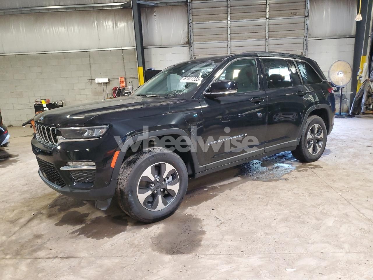 2023 JEEP GRAND CHEROKEE LIMITED 4XE (VIN 1C4RJYB63P8786909) main photo